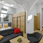 Stradonia Aparthotel